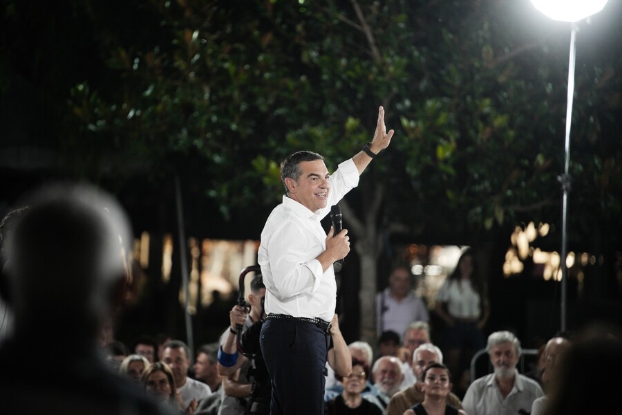 tsipras_peristeri4_0d8df.jpg