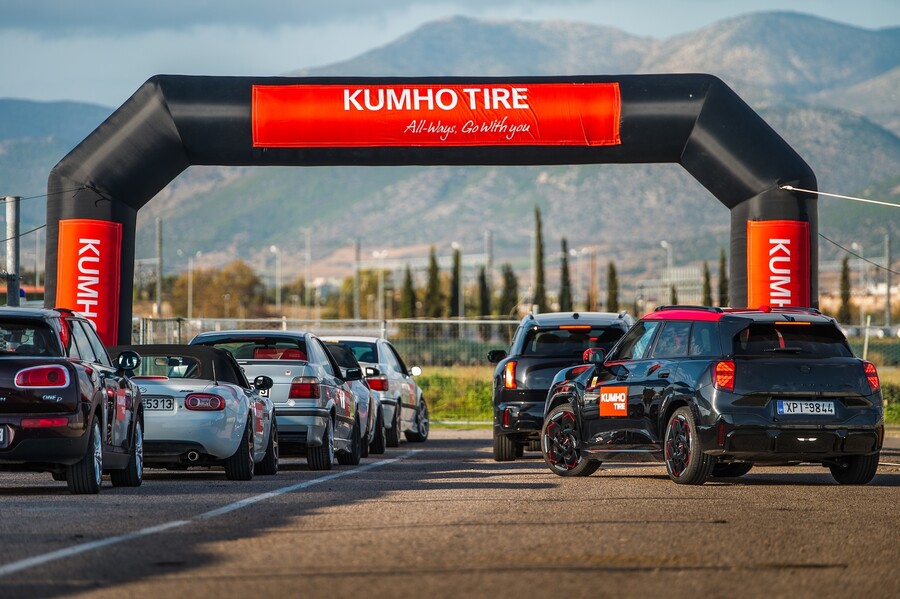 kumho_2_7882f.jpg