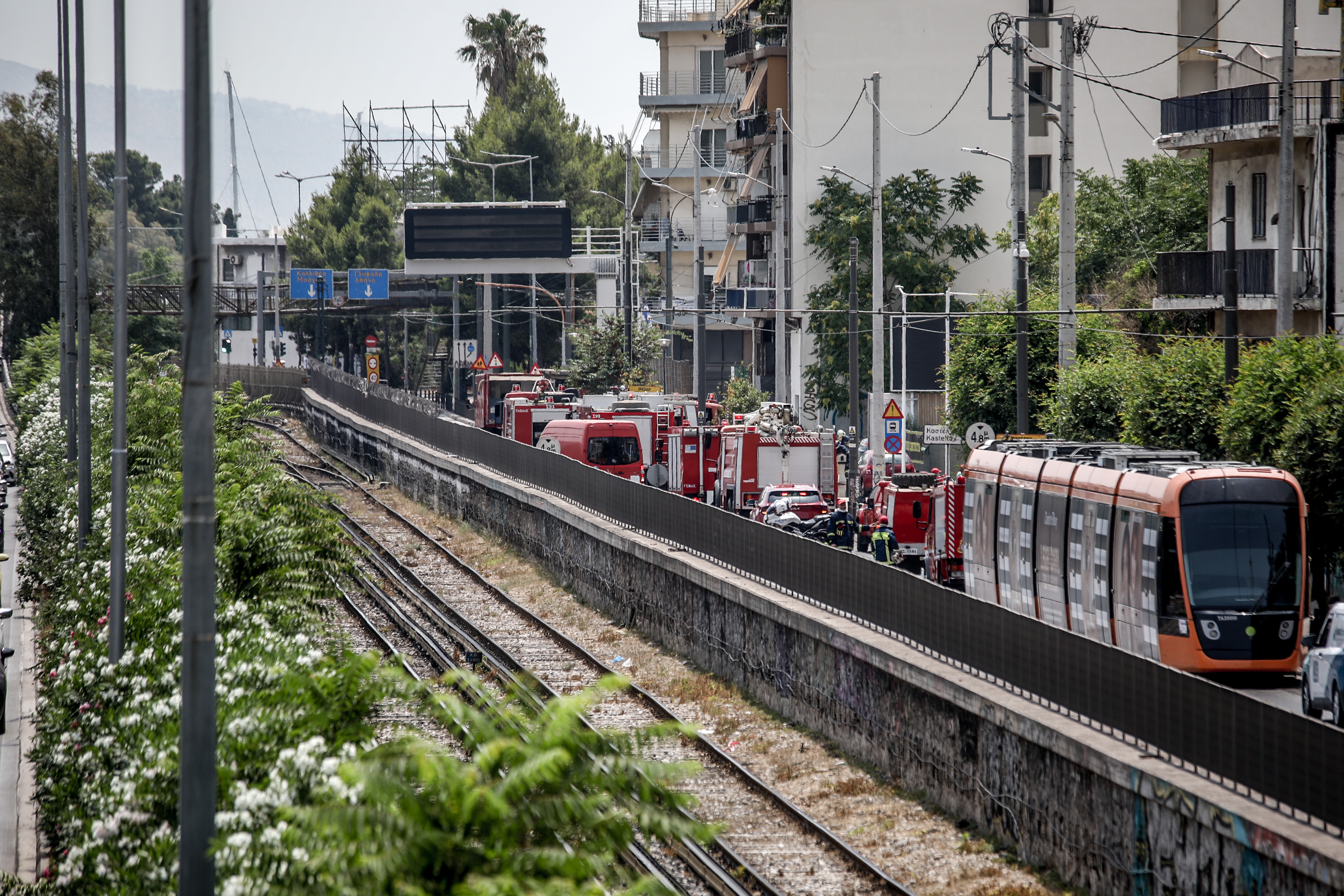 7038472 18d78