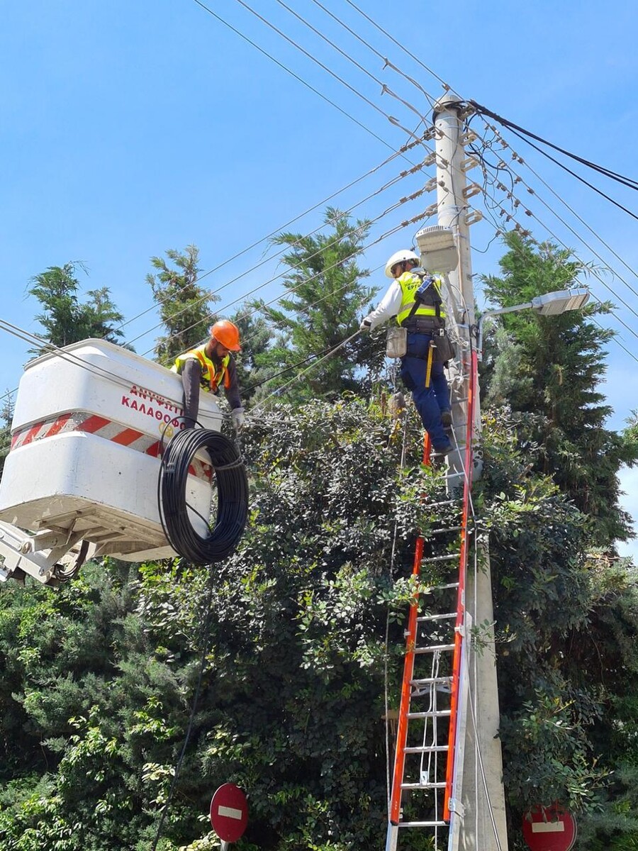 τοποθέτηση_εναέριας_οπτικής_ίνας_1b17b.jpeg