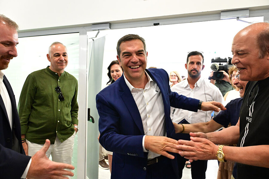 tsipras-serafeio-1_96b6b.jpg