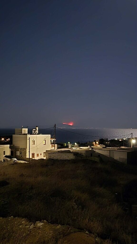 fotia-paros-1-576x1024_1fa81.jpg