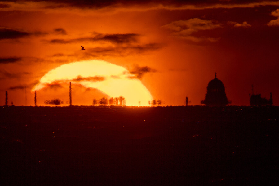 eclipse10_46cf8aaf6c14fcb0.jpg