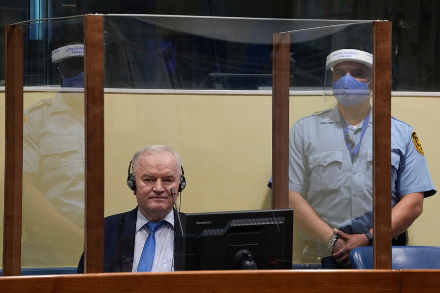 mladic1_1ace603df80e747f.jpg
