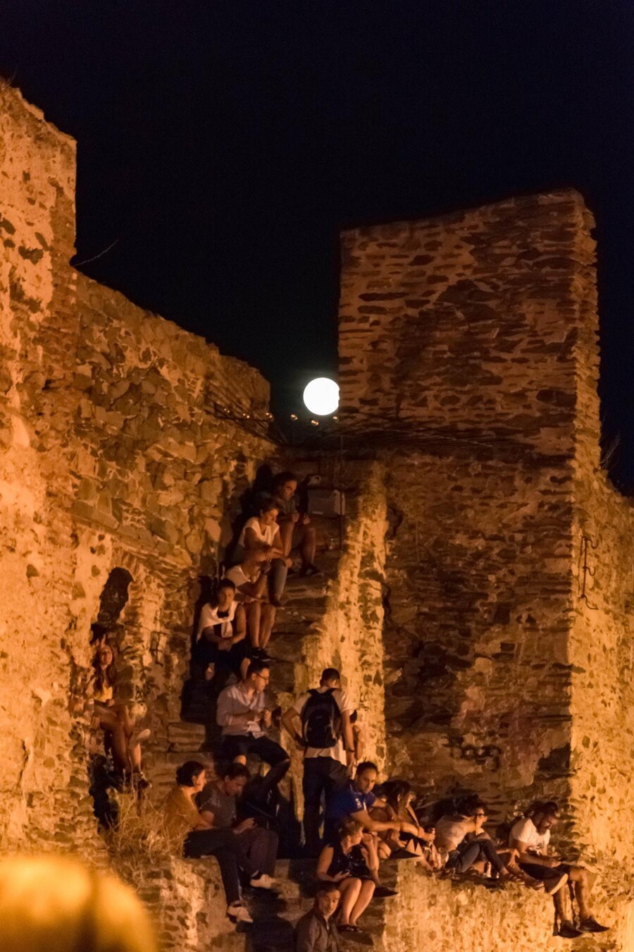 καστρα-τριανταφυλλόπουλος_099eed3f4483f77e.jpg