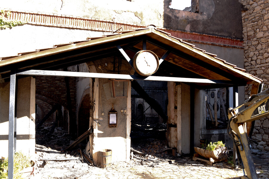 fire1_091c78b715c344c3.jpg