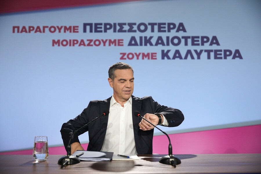 tsipras11_c086f07c19ec5588.jpg