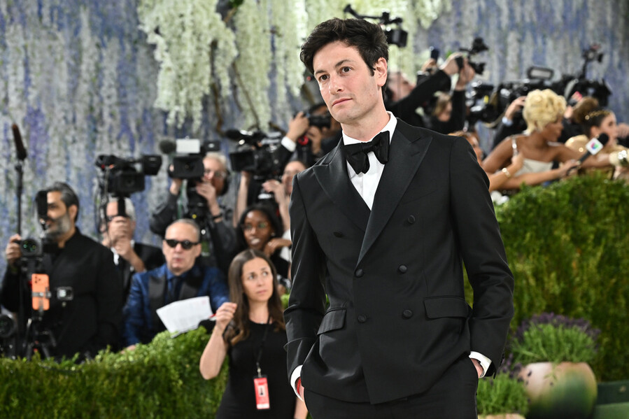josh_kushner_18363420c2e6fbff.jpg