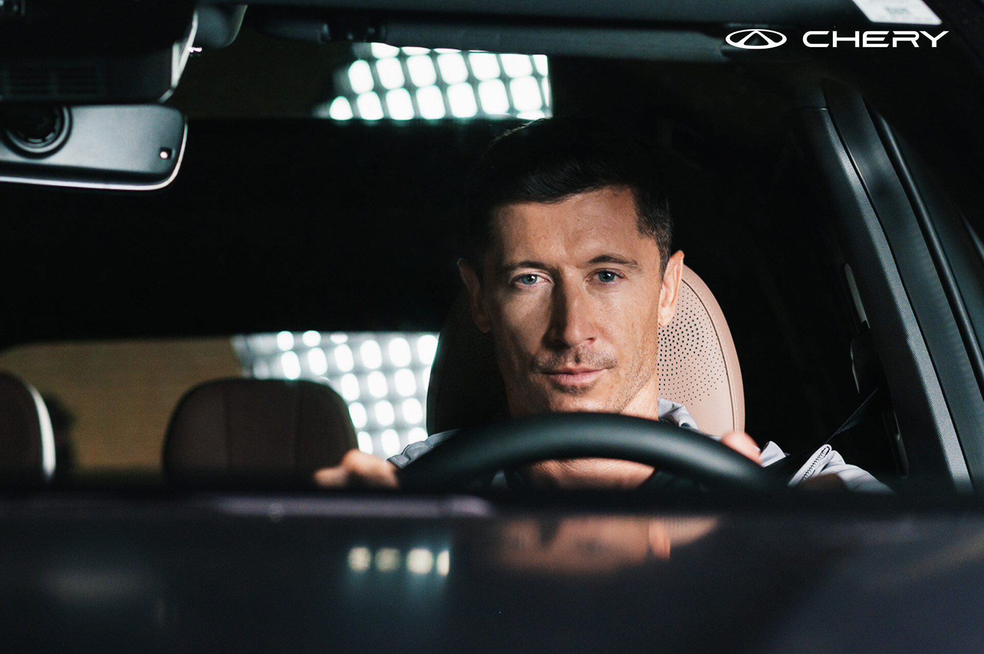 chery robert lewandowski 2 69faf087d3a67dea