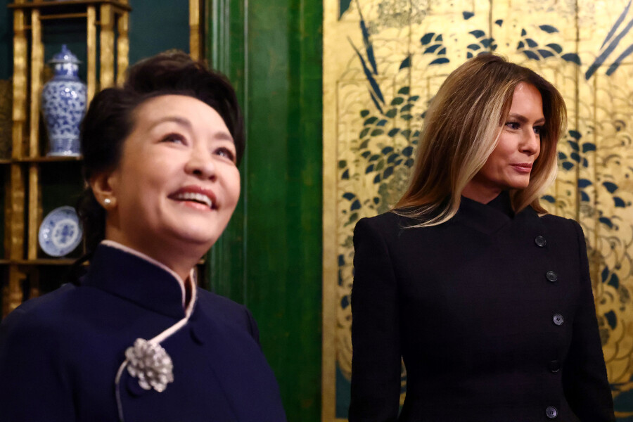 melania3_26b2f2f20d2b08ad.jpg