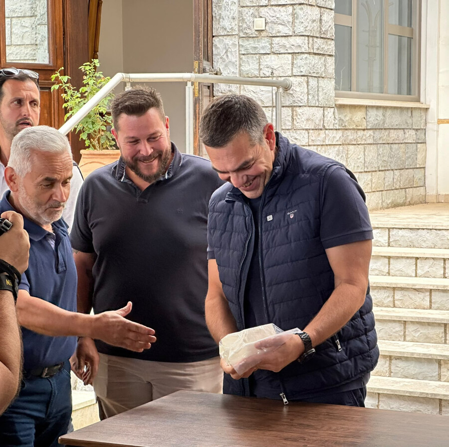 tsipras2_7d93957e91d1e000.jpg