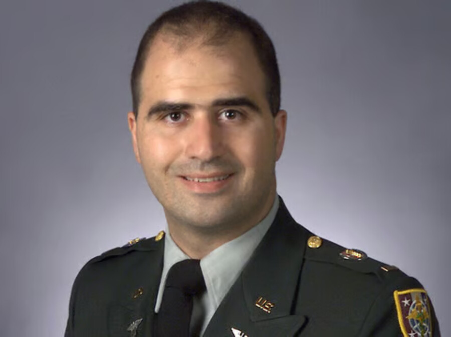 nidal-hasan_5189c6849fb7a077.jpg