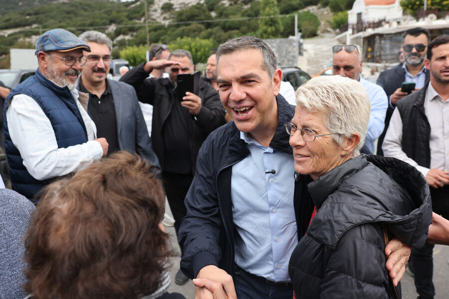 tsipras5_6eb700253265a5bf.jpg