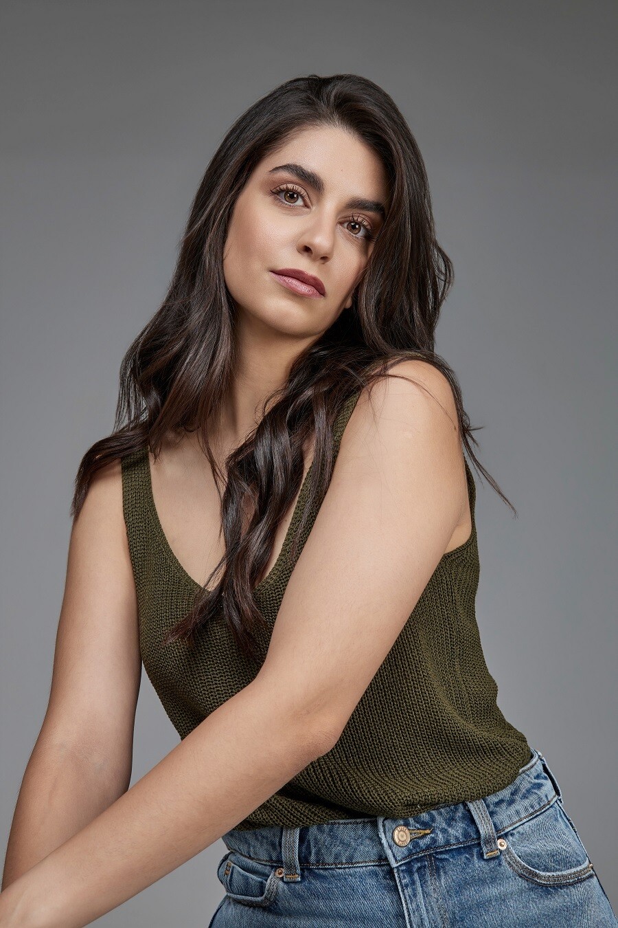 rena_lykou_f7245692484afba4.jpg