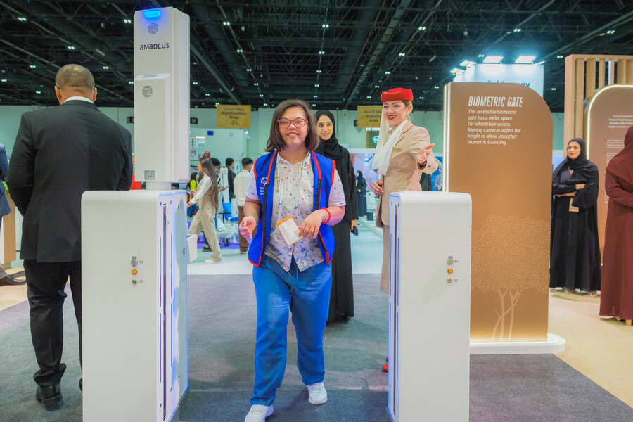 emirates_accessibility_2_253e4f2e8741bf5a.jpg