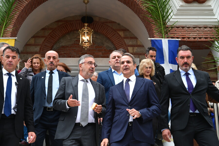 mitsotakis-agios-dimitrios_1_6109a843bdac086b.jpg