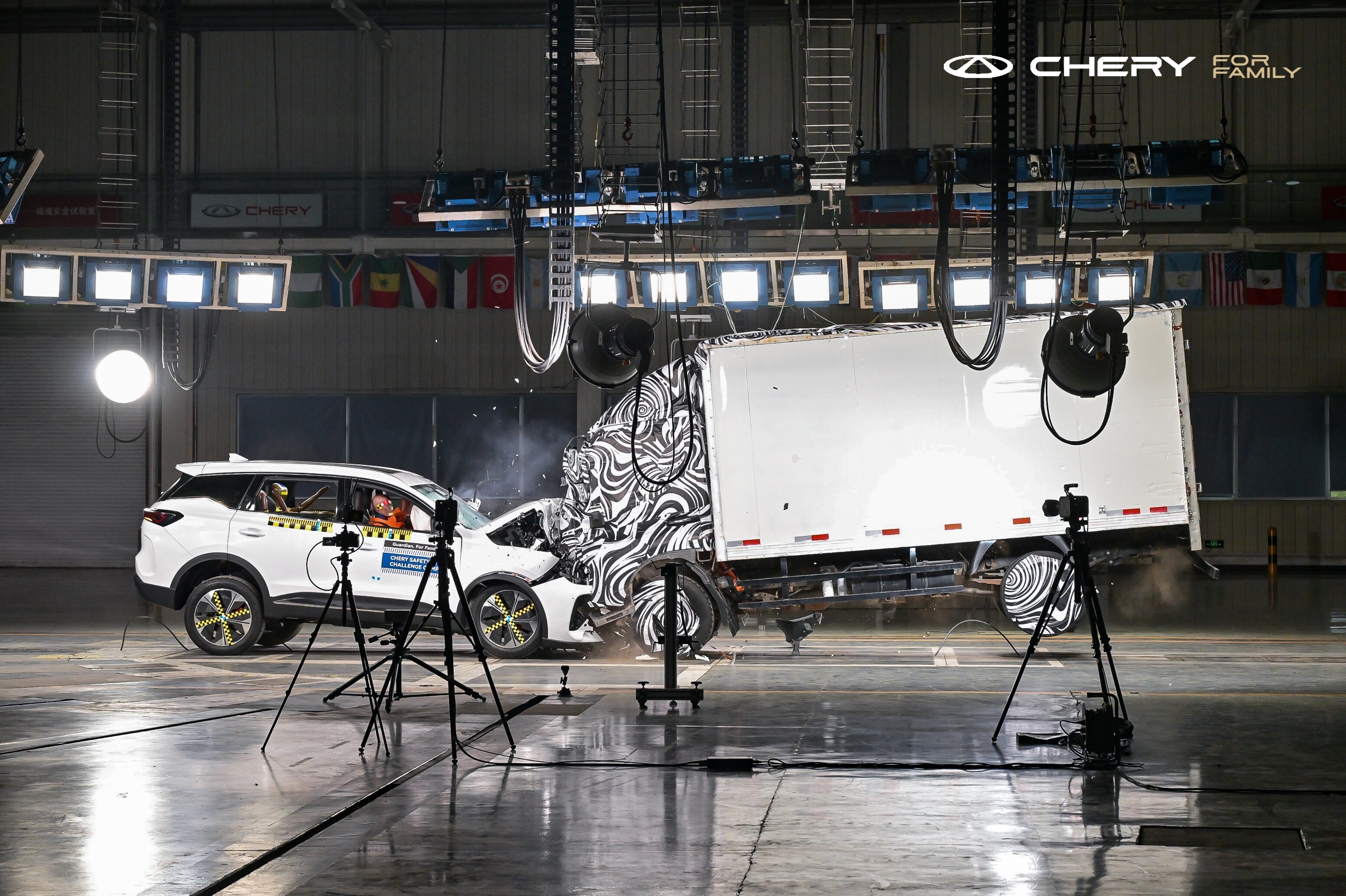 crash test chery tiggo 7 2d0b8997d9282f16