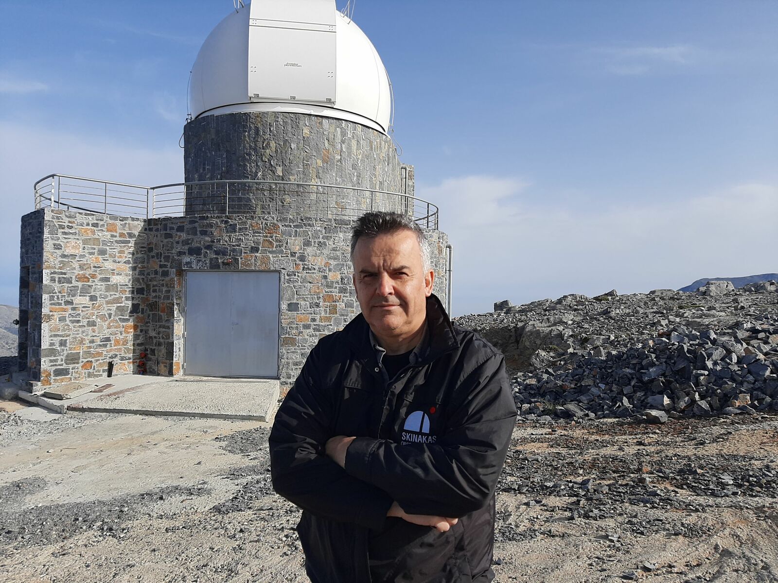 Ο καθηγητής Βασίλης Χαρμανδάρης 1