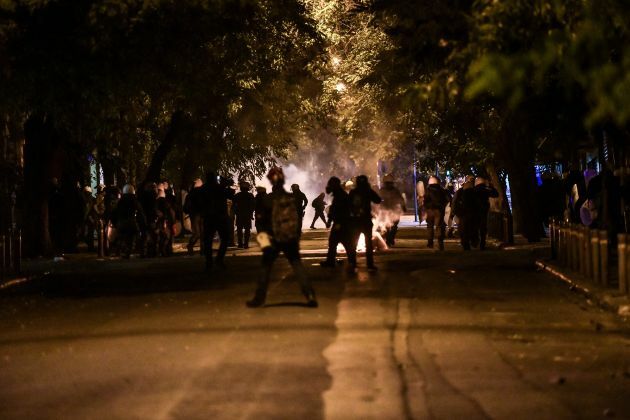 εχαρχεια επεισοδια μολοτοφ