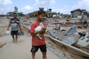 Πλημμύρες στην Ινδονησία: 950 νεκροί, 274 αγνοούμενοι, 5.000 τραυματίες - «Μας λείπουν γιατροί και φάρμακα»
