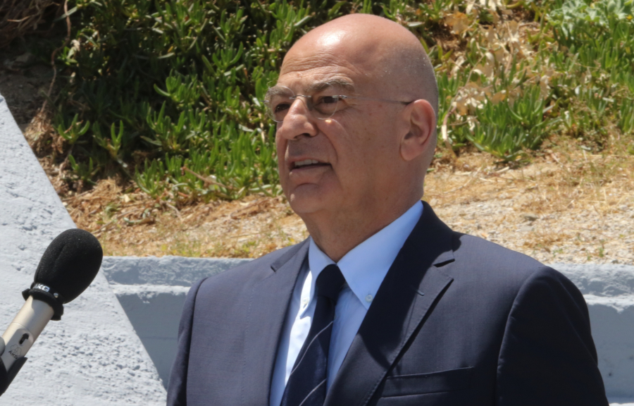 Δένδιας από Προμάχους: Φυλάτε την πατρίδα