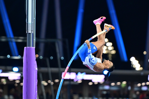 Ultimate Championship: Δεύτερος ο Καραλής, τα 6,15 μ. του «έδωσαν» 75.000 δολάρια (Βίντεο)