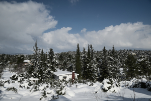 «Χτυπά» σε λίγες ώρες το πρώτο κύμα χιονιά: Τι θα συμβεί στην Αττική