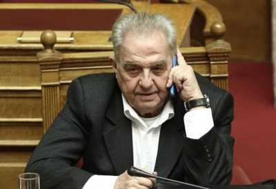 Φλαμπουράρης: Κάποιες φορές αλλάζεις "θέσεις" για να μην αλλάξεις αξίες