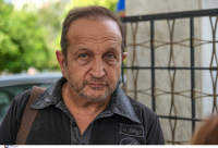 «Ξεσπάθωσε» ο Μπιμπίλας για τα «χαμόγελα» στο Σύνταγμα: «Αχρείοι, υποκριτές- Ασχοληθείτε με τη λάσπη και την κακία σας»