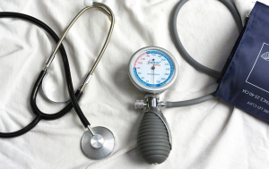 Πότε οι γυναίκες κινδυνεύουν περισσότερο να πάθουν καρδιακή προσβολή