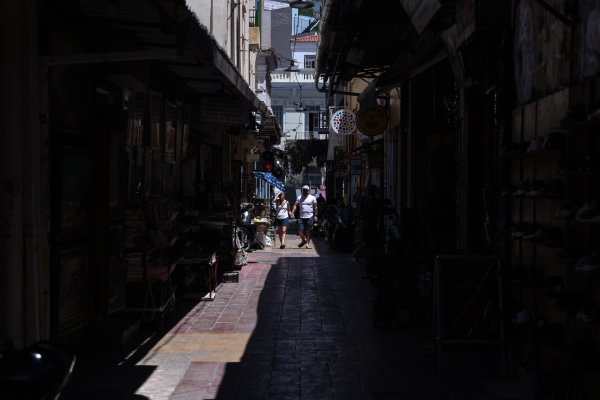 Καμίνι η Αθήνα λόγω καύσωνα: Οι γειτονιές με τη μεγαλύτερη δυσφορία το βράδυ της Κυριακής