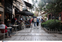 Πάνω από 50.000 κρούσματα: Η εβδομαδιαία ανακοίνωση ΕΟΔΥ για θανάτους και διασωληνωμένους