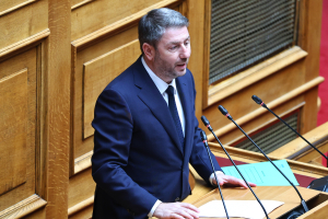 Ανδρουλάκης για θάνατο μητέρας Αφροδίτη Νέστορα: Οι δολοφόνοι να οδηγηθούν στη δικαιοσύνη και να τιμωρηθούν
