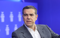 Πρώτη κόντρα Τσίπρα - κυβέρνησης για τις τράπεζες: «Ενοχλούνται οι ενορχηστρωτές της αισχροκέρδειας»