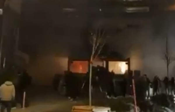 Έκρηξη στην Ελβετία: Τουλάχιστον 10 νεκροί - Απαγορεύονται οι πτήσεις πάνω από το γνωστό θέρετρο σκι