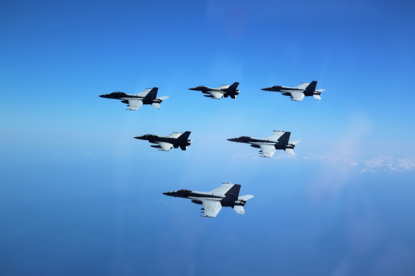 Εθνική ομάδα Πολωνίας: Ταξίδεψαν για αγώνα συνοδεία F-16, τι συνέβη