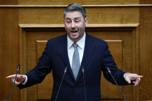 Χαρίτση, Αχτσιόγλου, Ηλιόπουλο θέλει στο ΠΑΣΟΚ ο Ανδρουλάκης!