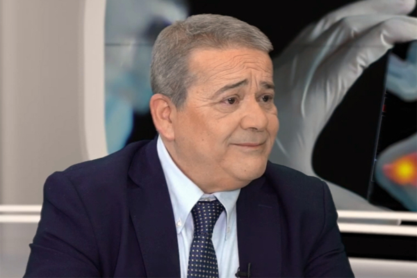 Τρεις μήνες με αναστολή κομματικής ιδιότητας για επικριτικό άρθρο για Ανδρουλάκη!