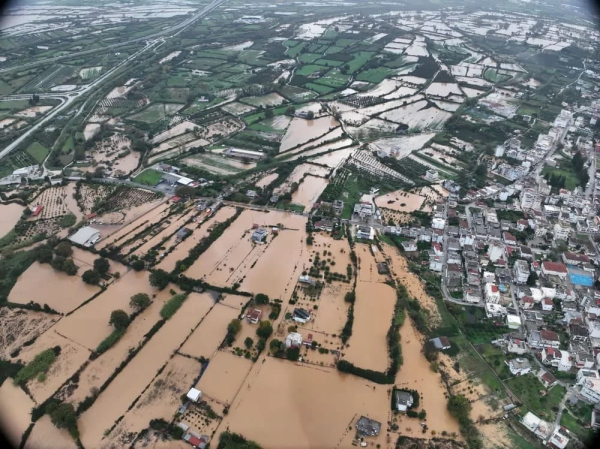 Φιλιππιάδα: Από τις στάχτες στις πλημμύρες - «Πνίγηκε» μετά το πέρασμα της κακοκαιρίας (Εικόνες - Βίντεο)