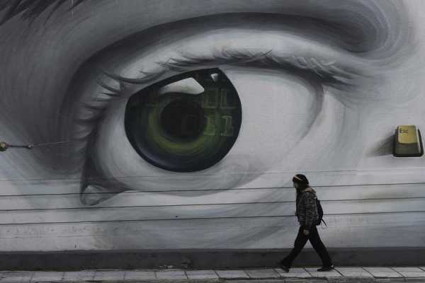 Όλα τα νέα γνωστά και άγνωστα μέτρα - Έρχεται φόρος στις τραπεζικές επιταγές