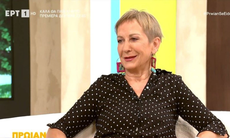 Λένα Διβάνη: Συγκινεί η συγγραφέας με την εξομολόγηση για τη μητέρα της