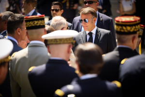 Η τελευταία ομιλία Μακρόν στον γαλλικό στρατό πριν την αποχώρησή του από την προεδρία (Βίντεο)