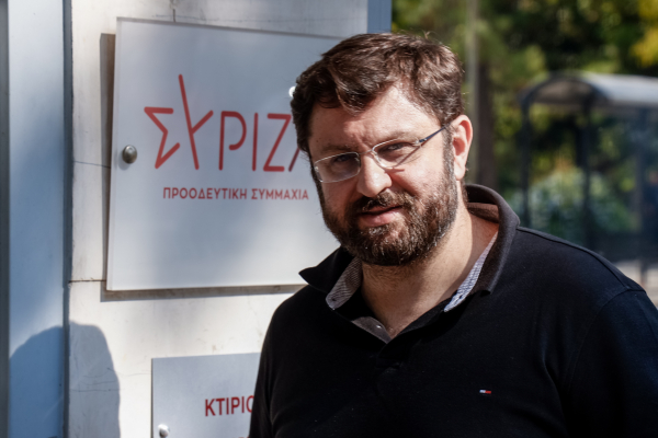 Κ. Ζαχαριάδης: Ο Κυριάκος Μητσοτάκης προσβάλλει και τη νοημοσύνη των πολιτών