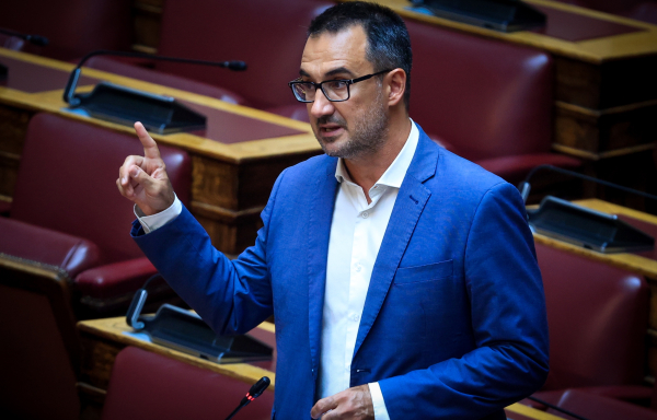 Η συνέντευξη Χαρίτση στην «Αυγή» που θα συζητηθεί