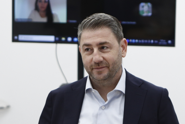 Το ΠΑΣΟΚ στο προτελευταίο σκαλί