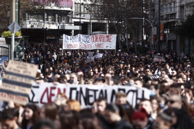 Τέμπη: Αίτημα ΣΥΡΙΖΑ για προσωρινή διακοπή του Κοινοβουλίου και συμμετοχή βουλευτών στο συλλαλητήριο