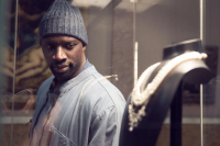 O Omar Sy πρωταγωνιστεί στη νέα ρομαντική κωμωδία του Netflix