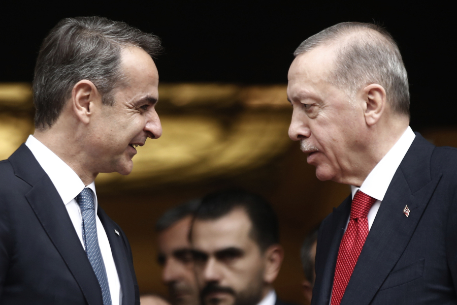 Όλα όσα είπε ο Ερντογάν από το αεροπλάνο για Ανατολική Μεσόγειο και αερομαχίες