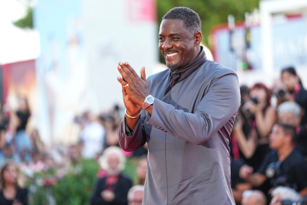 Ο Ίντρις Έλμπα ξεκαθαρίζει αν θα είναι τελικά υποψήφιος δήμαρχος Λονδίνου (Βίντεο)