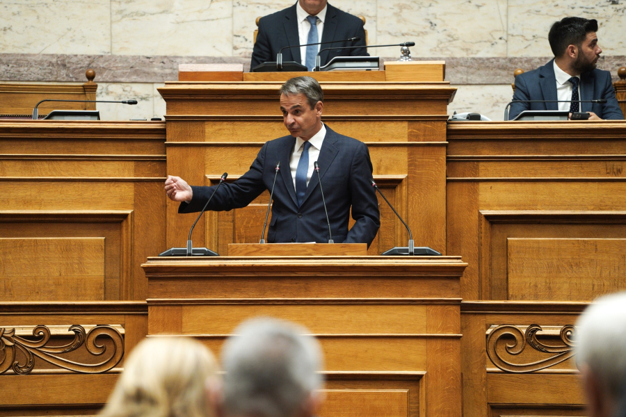 Ο Μητσοτάκης πετάει το γάντι σε «δελφίνους», υπουργούς και «αντάρτες» βουλευτές